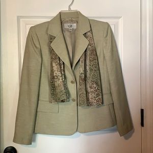 Business suit 2 piece with scarf